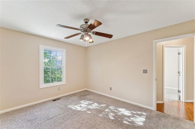 732 Deerbrook Street, Lee's Summit, MO 64086