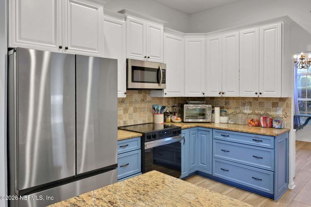 3920 E GLENDALE Court, St. Johns, FL 32259