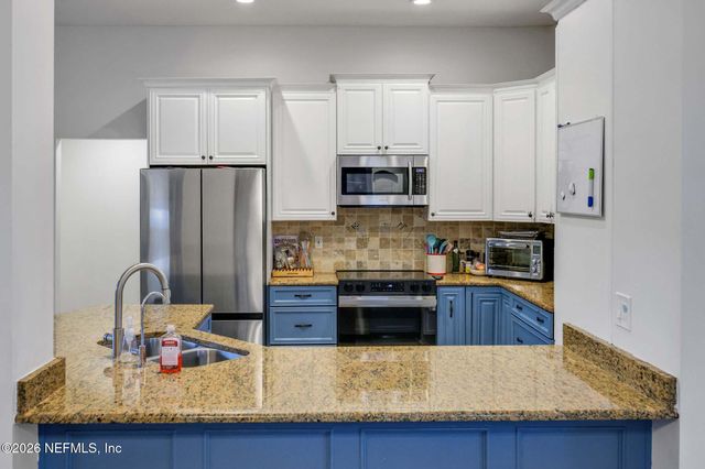 3920 E GLENDALE Court, St. Johns, FL 32259