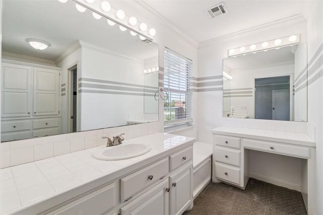 2143 NW 12th Avenue, Norman, OK 73072