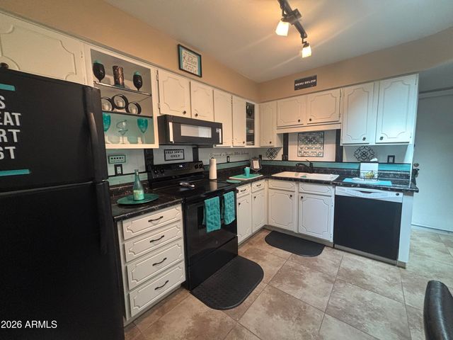 4328 E CAPRI Avenue 176, Mesa, AZ 85206