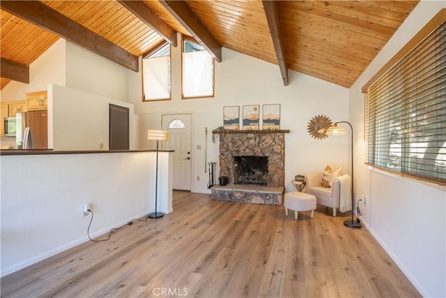2395 Hunsaker, Running Springs, CA 92382