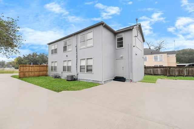 116 Marian Street 5, Baytown, TX 77520