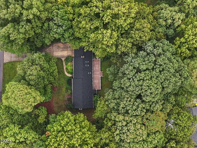 2713 Salisbury Plain, Raleigh, NC 27613