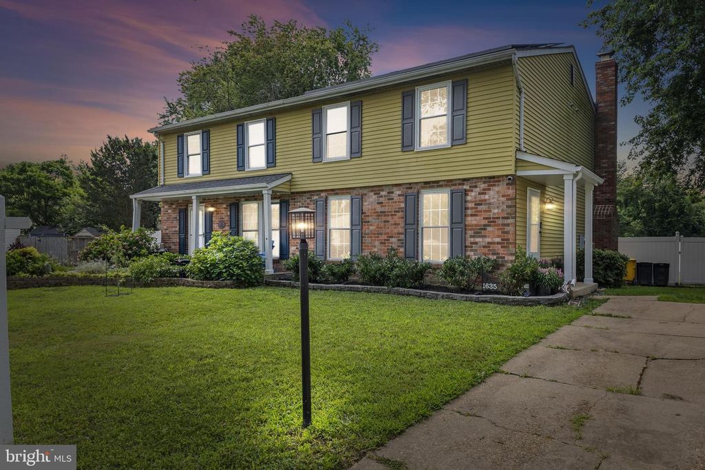 1635 SECRETARIAT DR, Annapolis, MD 21409