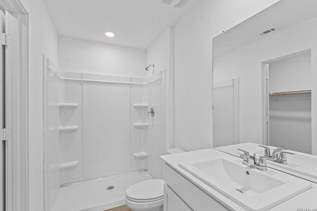 13007 Chinali Springs, St Hedwig, TX 78152