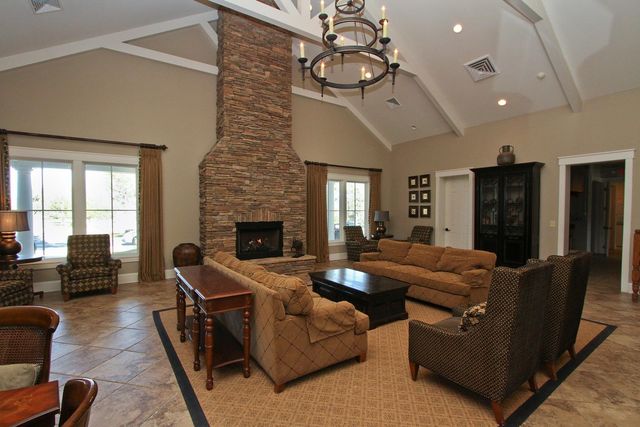 602 Millbrook Rd., Georgetown, SC 29440