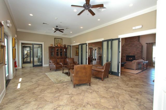 602 Millbrook Rd., Georgetown, SC 29440