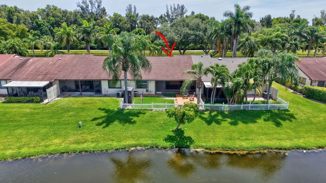 43 Mayfair Lane, Boynton Beach, FL 33426