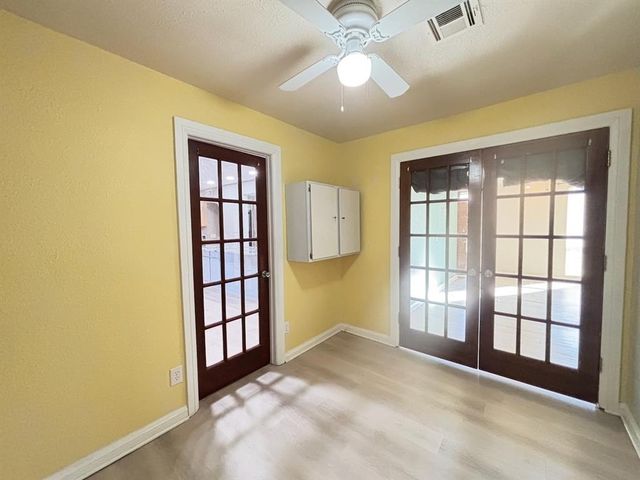 600 NW 4th Street, Oklahoma City, OK 73102