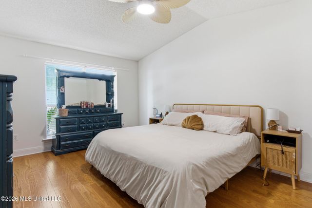 2505 Shelby Lane, Ocean Springs, MS 39564