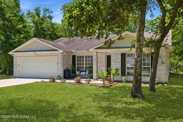 2505 Shelby Lane, Ocean Springs, MS 39564