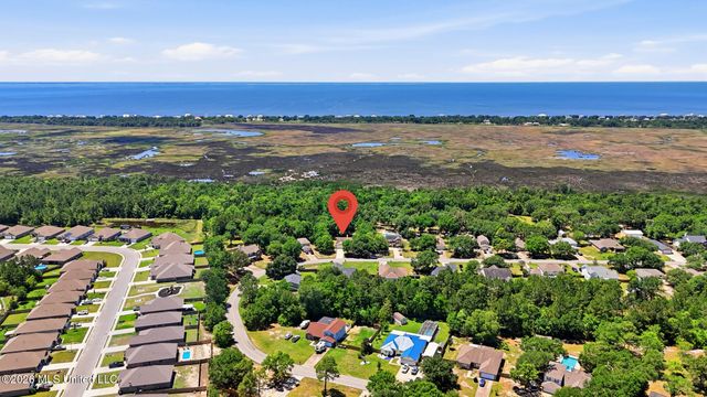 2505 Shelby Lane, Ocean Springs, MS 39564