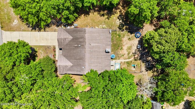 2505 Shelby Lane, Ocean Springs, MS 39564