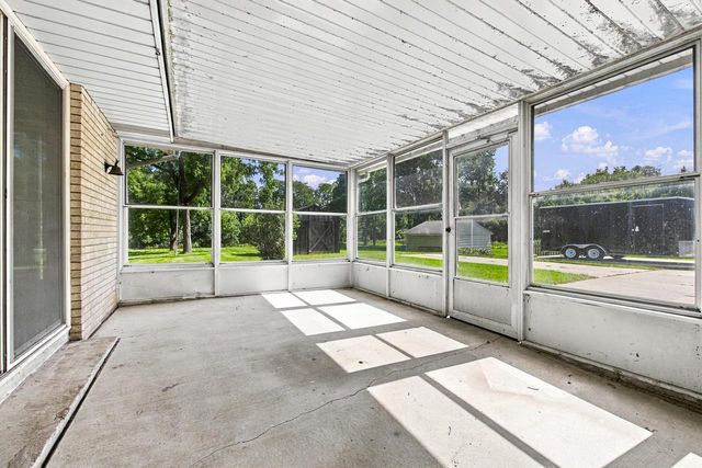 3920 Fiebrantz DRIVE, Brookfield, WI 53005