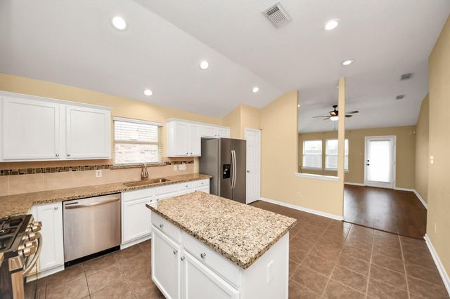 2222 Summit Meadow Drive, Houston, TX 77489