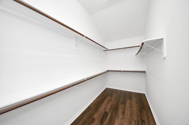 2222 Summit Meadow Drive, Houston, TX 77489