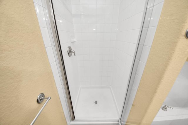 2222 Summit Meadow Drive, Houston, TX 77489