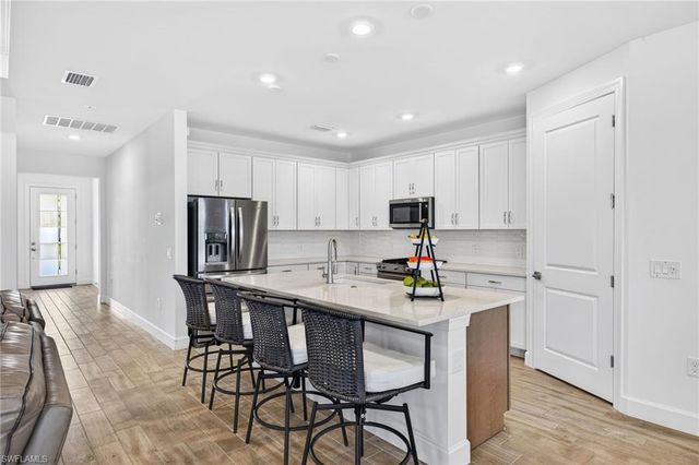 20412 Napa LOOP, Estero, FL 33928