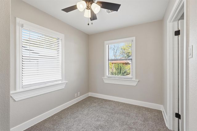 3307 Dawes Drive, Dallas, TX 75211