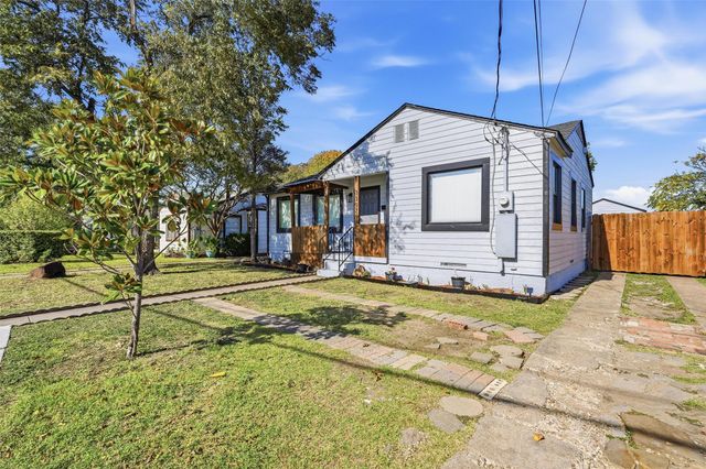 3307 Dawes Drive, Dallas, TX 75211