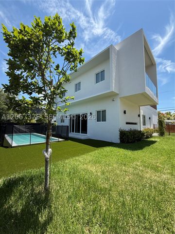 3326 Elizabeth St, Miami, FL 33133