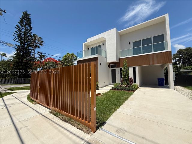 3326 Elizabeth St, Miami, FL 33133