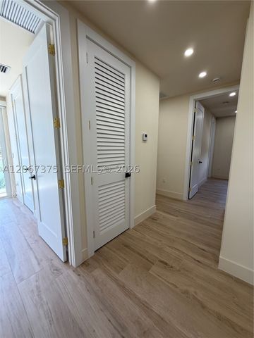 3326 Elizabeth St, Miami, FL 33133