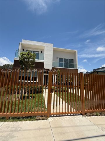3326 Elizabeth St, Miami, FL 33133