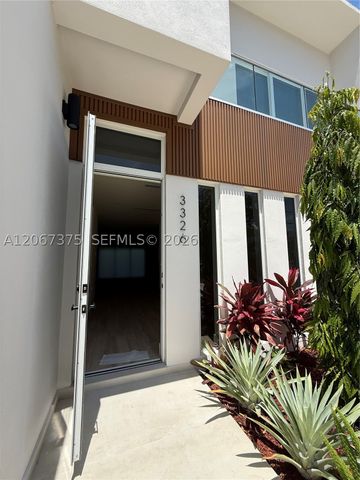 3326 Elizabeth St, Miami, FL 33133
