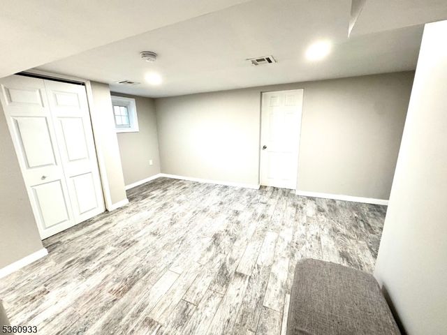 194 Elm Ave, Teaneck Twp., NJ 07666