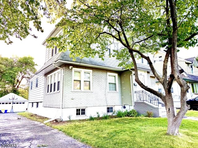 194 Elm Ave, Teaneck Twp., NJ 07666