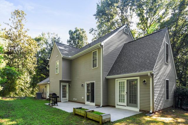 510 Willow Branch Lane, Seneca, SC 29672