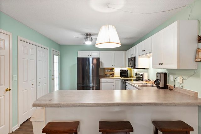 510 Willow Branch Lane, Seneca, SC 29672