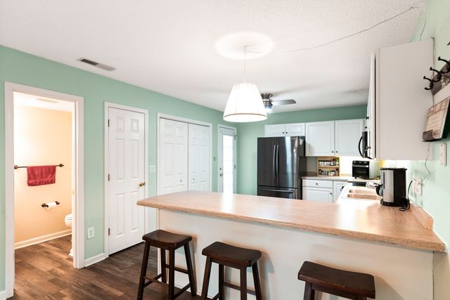 510 Willow Branch Lane, Seneca, SC 29672