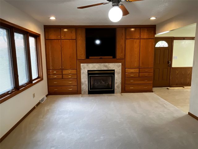 1417 SW Westview Circle, Ankeny, IA 50023