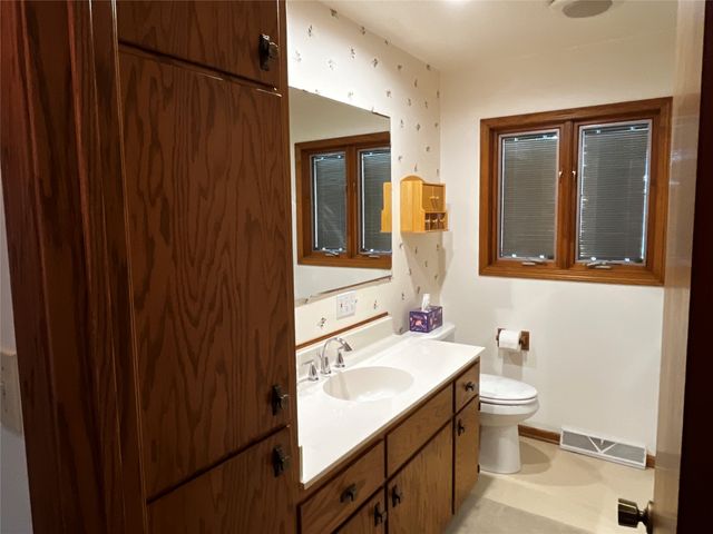 1417 SW Westview Circle, Ankeny, IA 50023
