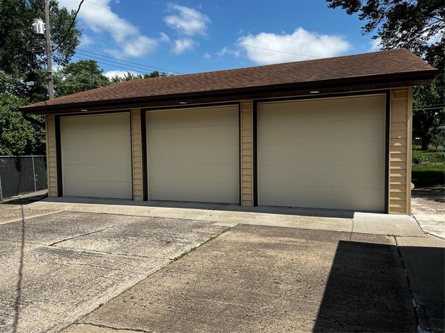 1417 SW Westview Circle, Ankeny, IA 50023