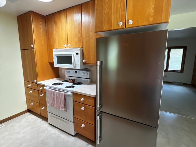 1417 SW Westview Circle, Ankeny, IA 50023