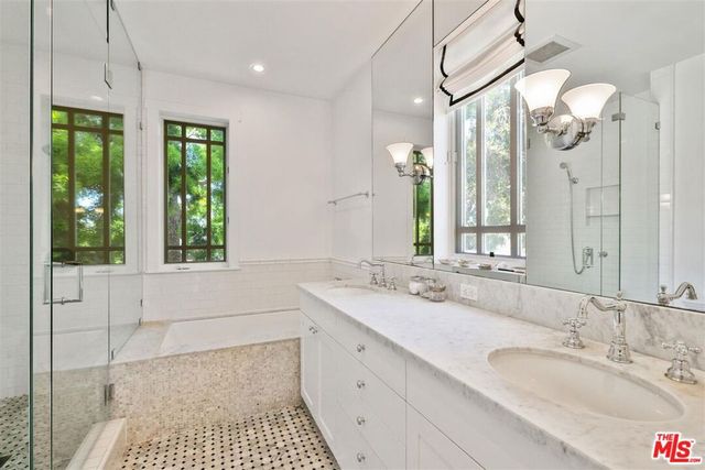 749 Milwood Avenue, Venice, CA 90291