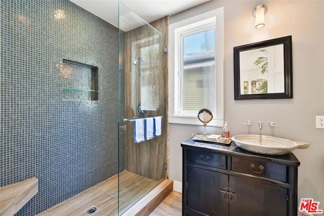 749 Milwood Avenue, Venice, CA 90291