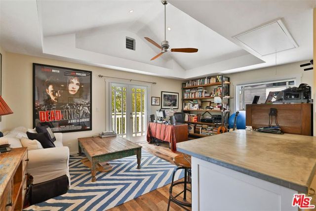 749 Milwood Avenue, Venice, CA 90291