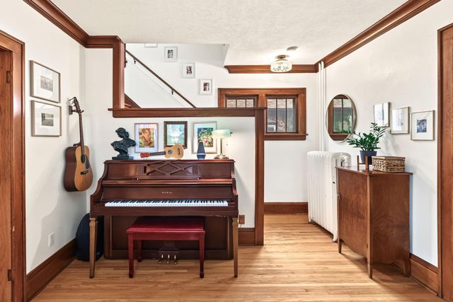 340 6th Avenue S, South Saint Paul, MN 55075