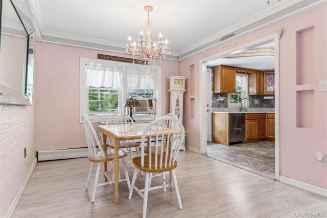 84 Barnum Street, West Babylon, NY 11704