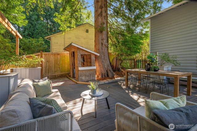 15806 SE 166th Place, Renton, WA 98058
