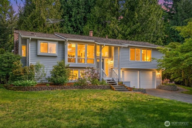 15806 SE 166th Place, Renton, WA 98058