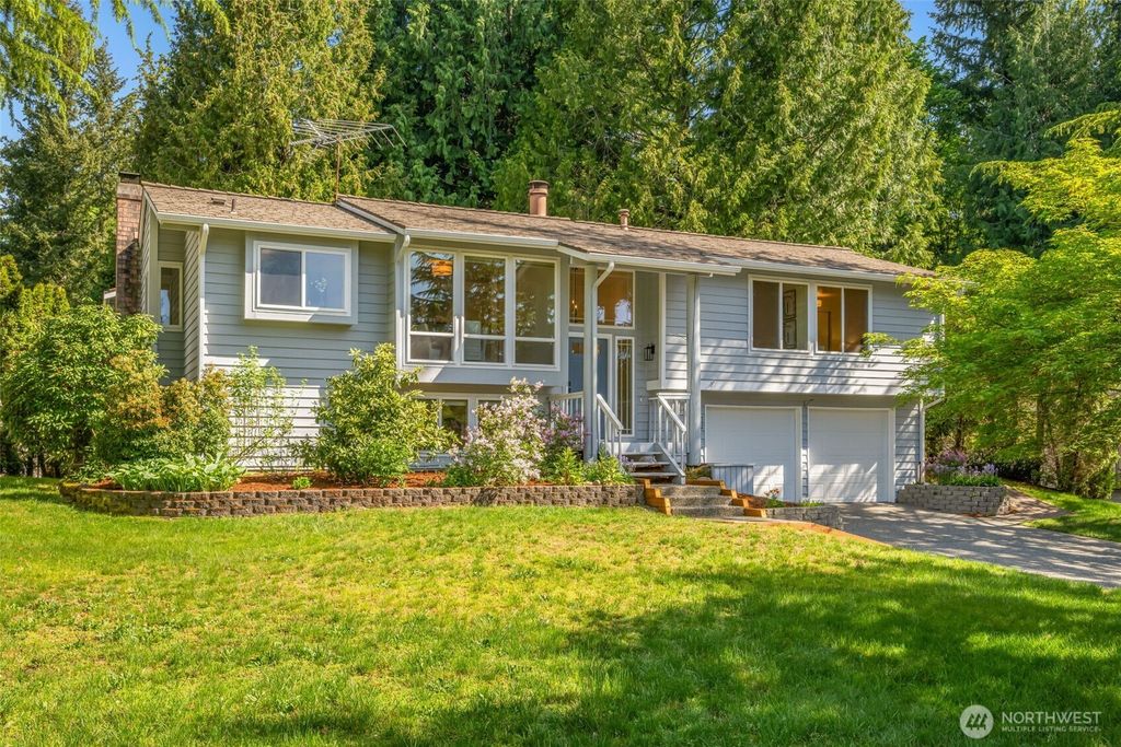 15806 SE 166th Place, Renton, WA 98058