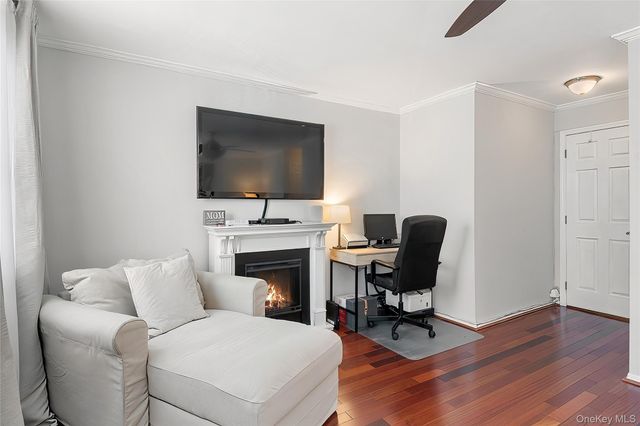 126 Beacon Lane 68, Bronx, NY 10473
