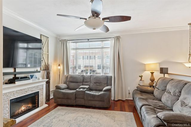 126 Beacon Lane 68, Bronx, NY 10473