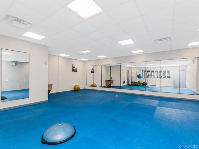 126 Beacon Lane 68, Bronx, NY 10473